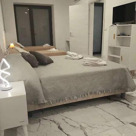 Camurria House Apartment *